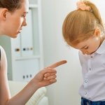Swearing at a mother can cause irreparable harm to a daughter&#39;s psyche